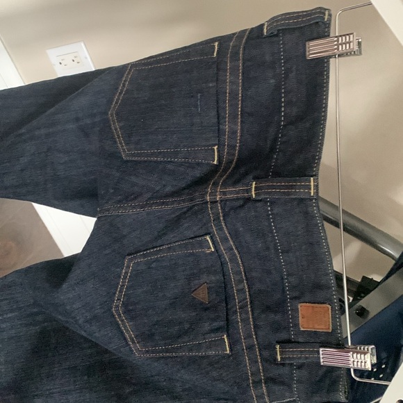 Women’s Guess Jeans - Picture 7 of 10